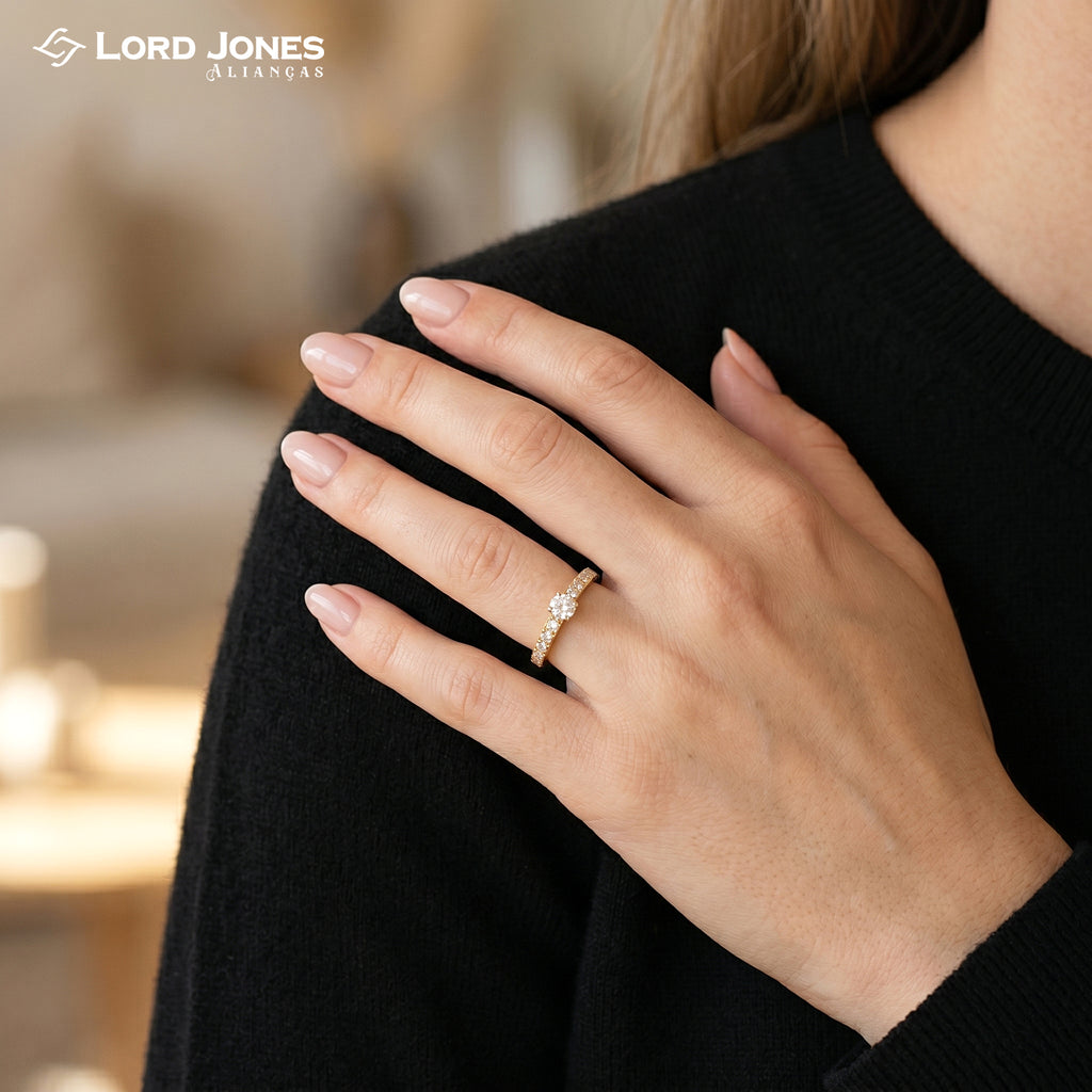 Anel de Noivado Firenze em Ouro 18K com Moissanite